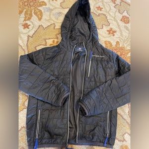 Vineyard vines boys 12-14 winter puffer coat